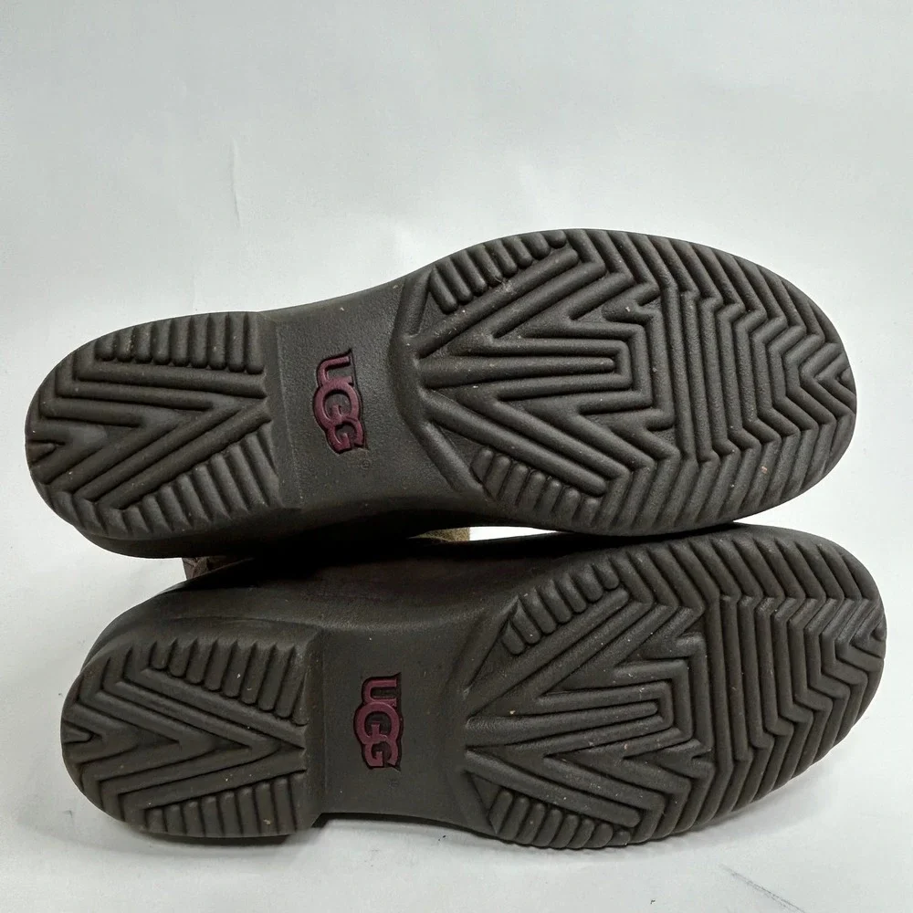 UGG Waterproof‎ Kids Boots Brown Green Wool Buckle Zip Size 5